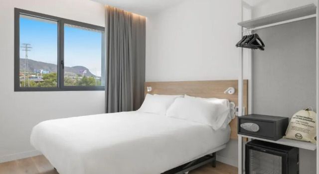 Номер Superior B&B HOTEL Benidorm Finestrat