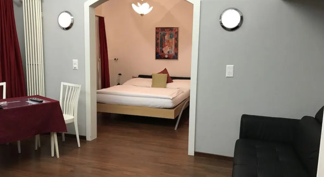 Семейный номер Standard с видом на внутренний двор Hotel Murtenhof & Krone