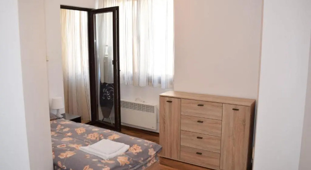 Ramada 2 - Apartment, Prenota Appartamento Hotel a Blagoevgrad con piscina, Piscina