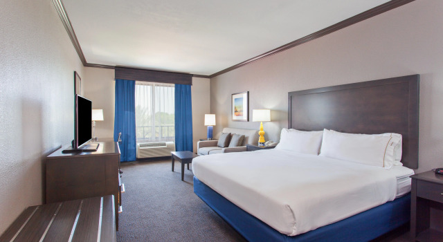 Holiday Inn Express Hotel & Suites Wharton by IHG, 预订 酒店 霍顿 Texas Gulf Coast