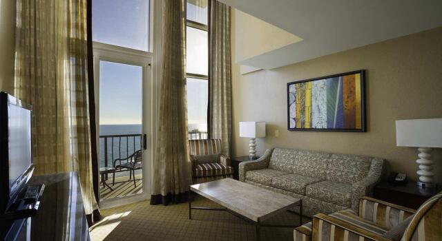 Royale Palms Condominiums