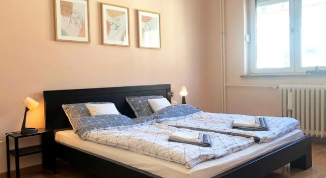 Апартаменты Quince Apartment