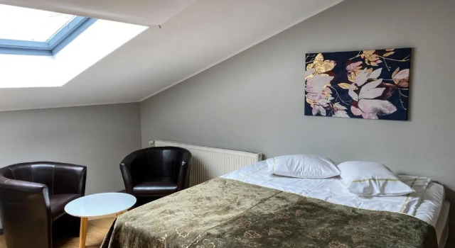 Студия с балконом KURESSAARE TALLINN STREET APARTMENTs