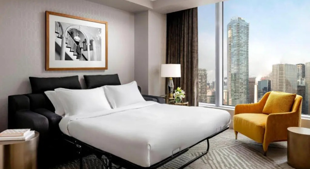 Двухместный люкс Corner Club The Ritz-Carlton, Toronto