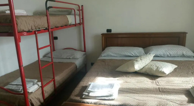 Четырёхместный номер Standard B&b La Casa Del Sole