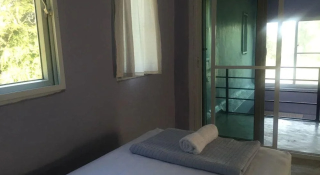 Happy Hamlets Resort, Забронировать Курортный отель Ban Doem Bang Центральный Таиланд