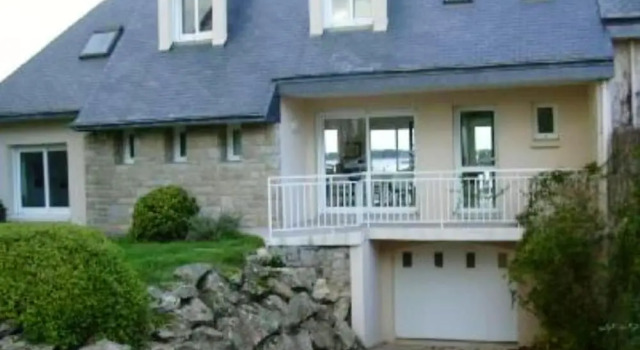 House With 4 Bedrooms in Loctudy, With Wonderful sea View, Enclosed Ga, Забронировать Отель Отели Finistère с парковкой, Парковка