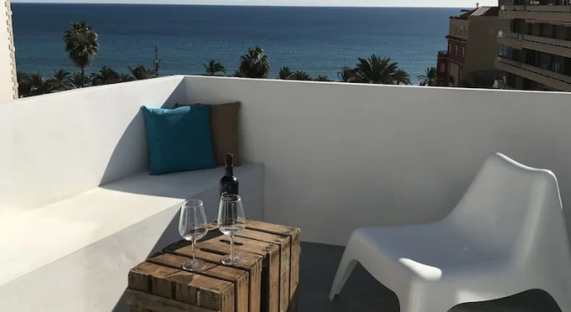 Номер Standard Пентхаус c 1 комнатой с балконом и с видом на море Apartamentos Boutique Villavieja
