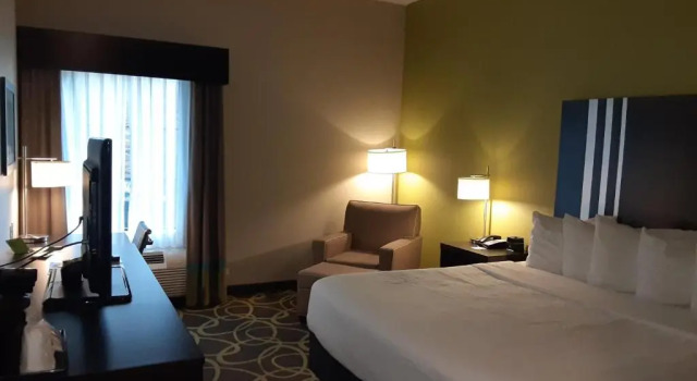 Номер Standard La Quinta by Wyndham Tyler - University Area