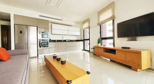 Апартаменты Bedroom Apartment with Balcony and City Views