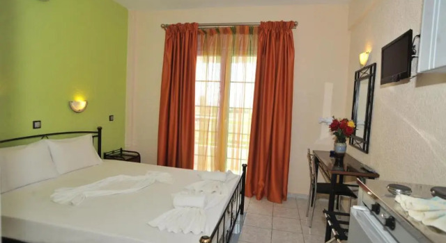 Студия Evelin hotel