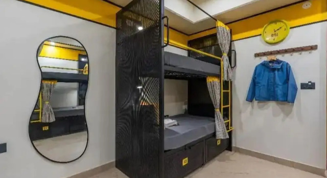Кровать в общем номере The Hosteller Agra, Tajganj