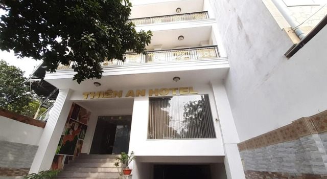 Capital O 1221 Thien An Hotel, Забронировать Отель Отели District 9 с парковкой, Парковка