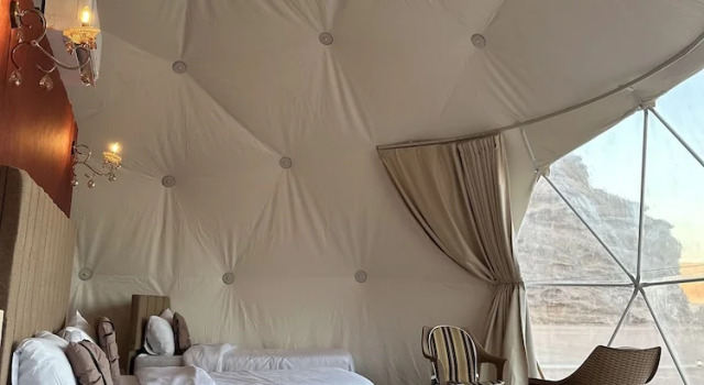 Luxury purple bubble tents