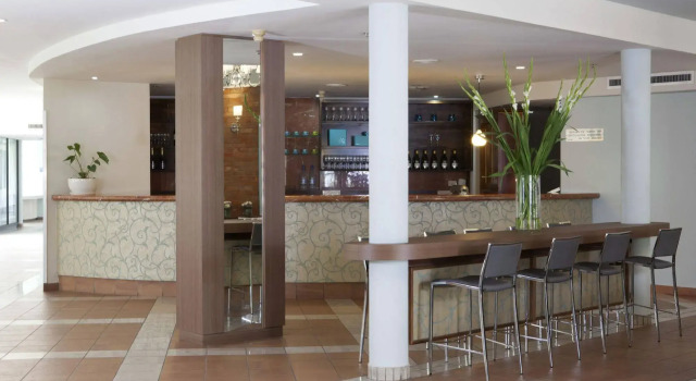 Eden Inn