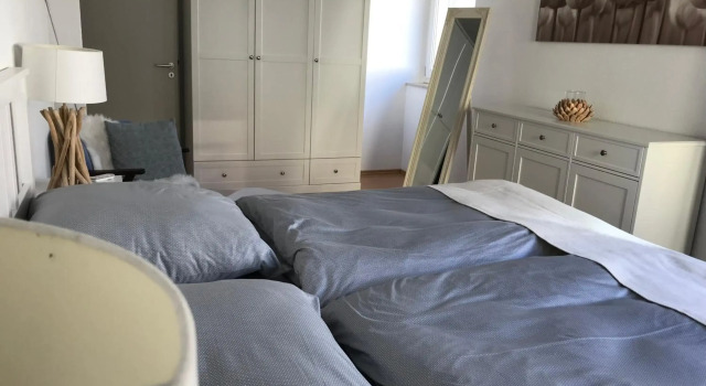 Ferienapartment Alma, Забронировать Апартаменты/квартира Отели Эрфурта с парковкой, рядом с Августинский монастырь, Парковка