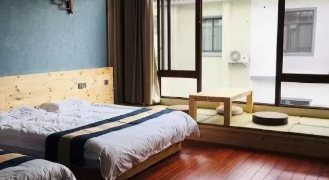 Люкс Yueyue Natural Homestay
