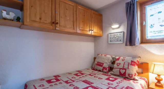 Studio cosy pour 4, proche pistes et commerces, animaux admis, parking inclus - FR-1-304-26, Забронировать Апартаменты/квартира Ла-Клюза Лыжный курорт на озере Анси