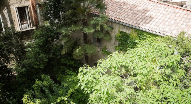 Les Jardins De L´Ecusson - Première Conciergerie, Забронировать Отель Монпелье Hérault, рядом с Торговая палата Hôtel Saint-Côme