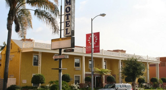Cara Hotel, Забронировать Отель Голливуд Лос-Анджелес