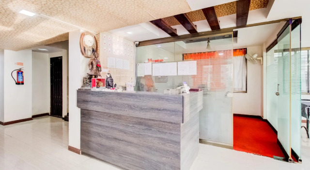 Warunase Palace by OYO Rooms, Buchen Sie Hotel Trimbak Maharashtra