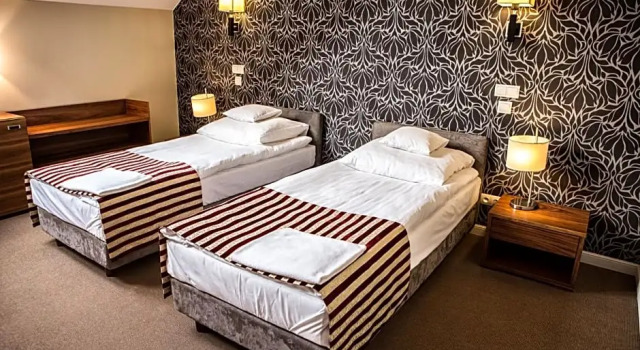 Hotel Lord Krosno, Book Hotel Hoteller i Krosno med morgenmad, Morgenmad