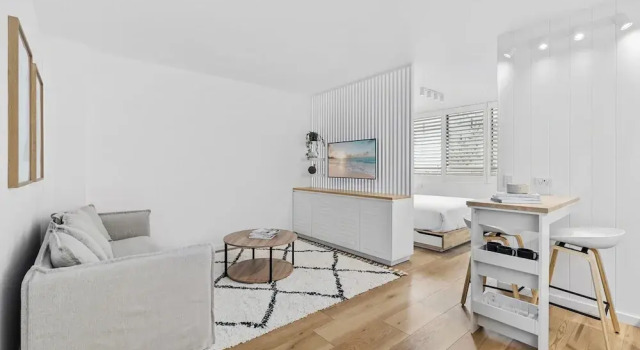 Studio4: Bondi Chic Interiors With Rooftop Pool