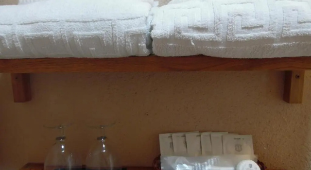Двухместный номер Standard с балконом Hostal La Lluna