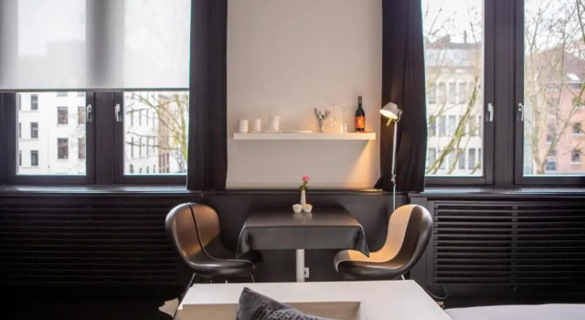 Люкс B&B Suites@FEEK