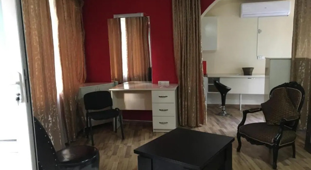 Studio M House, Reserva ahora Hotel Gamarjveba Kutaisi