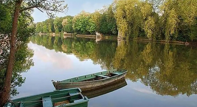 Коттедж Charming Escape, Yevre-la-ville