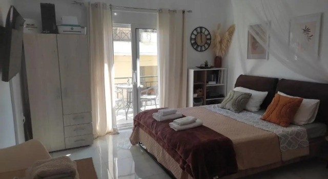 Beautiful Choice - near Athens airport - 50m from the sea - IQ+, Забронировать Отель Отели Луца с завтраком, Завтраки