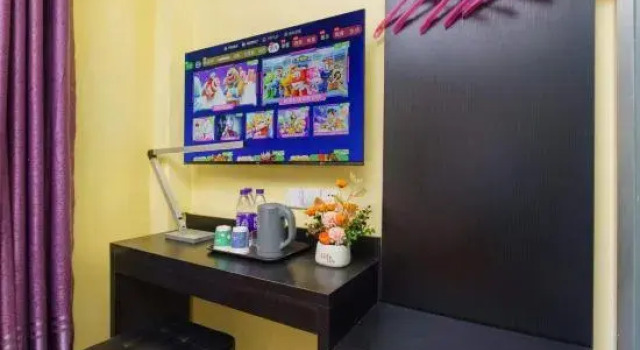 Люкс City Boutique Hotel(Dalian Railway Station People Saunare Subway Branch