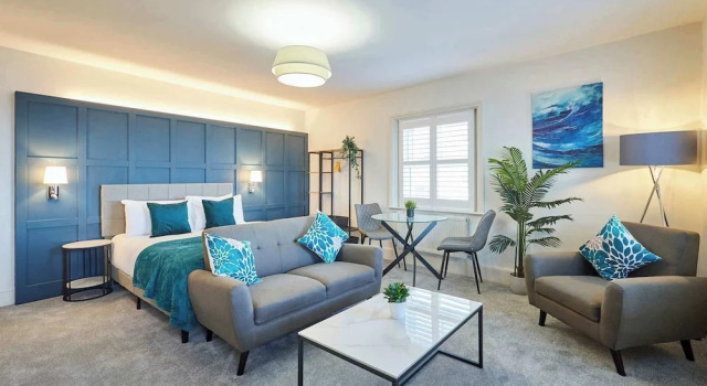 Студия Host Stay The Langley Hotel Apartment 7