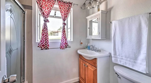 Коттедж Mtn-view Home < 1 Mi to Lake Elsinore!