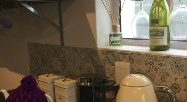 Stylish Country Cottage, Solar panelled in Knysna, Reservar Hotel Knysna Knysna