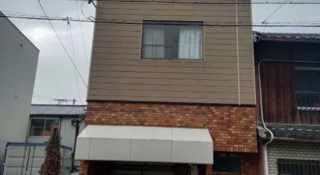 Lucky House Guest House, Забронировать Гостевой дом Сакаи Осака, рядом с Kouwanoyu Onsen