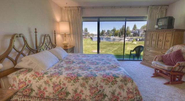 Osprey Nest by Lake Tahoe Accommodations, Забронировать Отель Отели Саут-Лейк-Тахо 4 звезды, 4*
