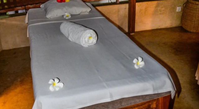 Garoda Resort, Réserver Complexe hôtelier Hôtels d'affaires à Coast Region, 4* 5*