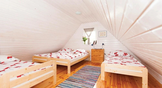 Beautiful Home In Ustka With Kitchen, Book Hotel Ustka 