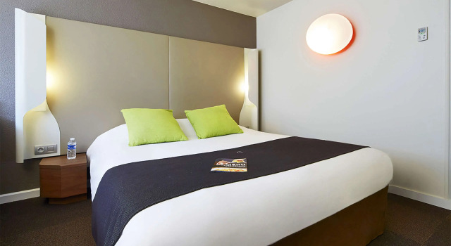 Двухместный номер Standard Campanile Chambray Les Tours