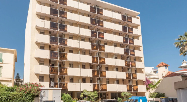 Résidence Pierre & Vacances La Promenade des Bains, Забронировать Отель Сен-Рафаэль Mimosa Road