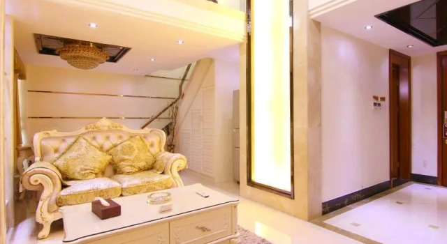 Семейный люкс Badun International Apartment
