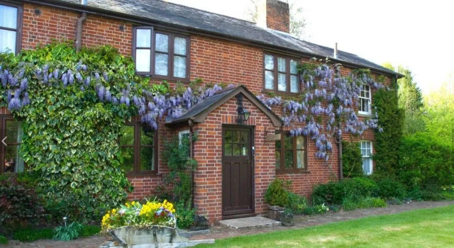 Alderholt Mill, Book Hotel Fordingbridge Hampshire
