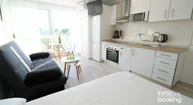 Апартаменты InmoBooking Loft Ancora, climatizado y cerca de la palya