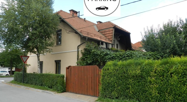 Nice apartment with free car parking, WiFi and bikes for free