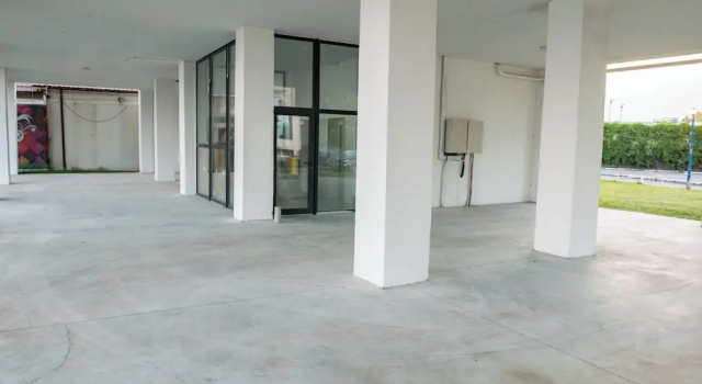 Diamond View Apartments