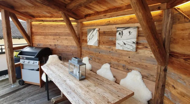 Апартаменты Deluxe Luxus Ferienwohnung Almhütte