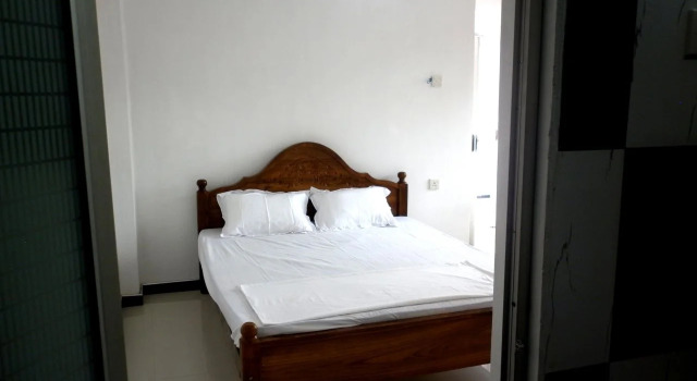 Colombo Airport Luxury Hostel @ Negombo Beach
