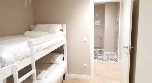 Apartment with 2 bedrooms in El Tarter with wonderful mountain view balcony and WiFi, Забронировать Апартаменты/квартира Отели Грандвалира с парковкой, Парковка
